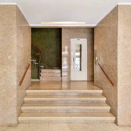 Appartement Joivy Vintage Flat With Terrace Lissabon