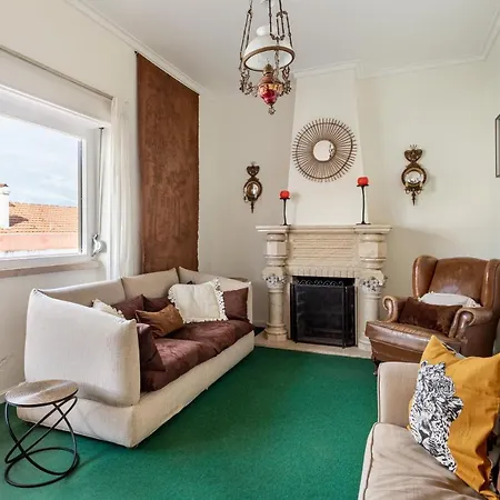 Joivy Vintage Flat With Terrace Appartement Lissabon